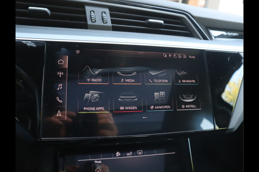 Audi e-tron 50 quattro Business edition Plus 71 kWh / Panoramadak / Sportstoelen/ SOH 91%