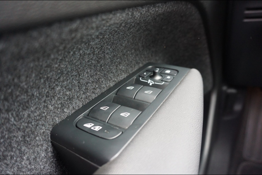 Volvo C40 Single Core 69 kWh ELECTRISCH | 238PK | NL-AUTO VERKOCHT