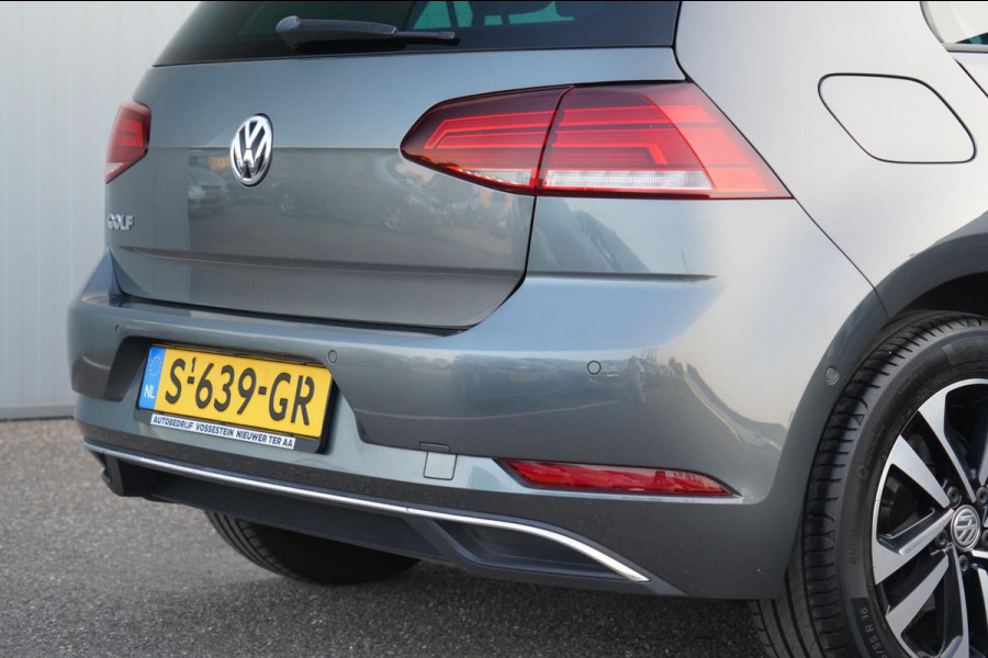 Volkswagen Golf 1.5 TSI IQ.Drive / Navi / ACC / Side assist / Stoelverwarming / PDC V+A