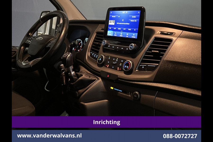 Ford Transit Custom 2.0 TDCI L2H1 Inrichting Euro6 Airco | Navigatie | Camera | LED | Cruisecontrol | Android Auto Parkeersensoren, Verwarmde voorruit, Stoelverwarming, Bijrijdersbank, 2800kg trekvermogen
