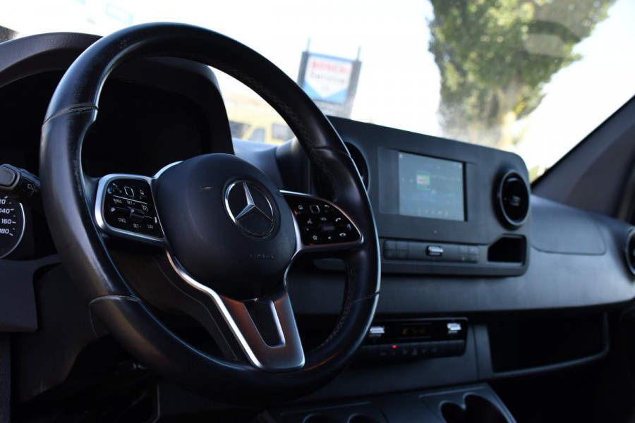 Mercedes-Benz Sprinter 316 2.2 CDI L2H2 DC Black Edition Camera, Cruise, Carplay, LED, Leder, NAVI, 164pk, Automaat, Sensoren,  Trekhaak, Uniek! Dubbel Cabine