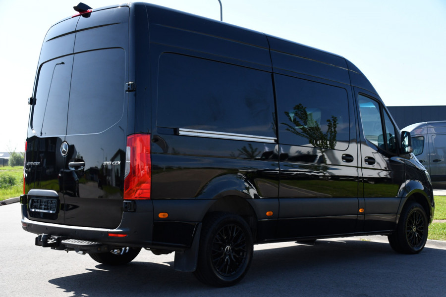 Mercedes-Benz Sprinter 316 2.2 CDI L2H2 DC Black Edition Camera, Cruise, Carplay, LED, Leder, NAVI, 164pk, Automaat, Sensoren,  Trekhaak, Uniek! Dubbel Cabine