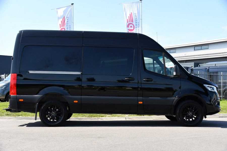 Mercedes-Benz Sprinter 316 2.2 CDI L2H2 DC Black Edition Camera, Cruise, Carplay, LED, Leder, NAVI, 164pk, Automaat, Sensoren,  Trekhaak, Uniek! Dubbel Cabine