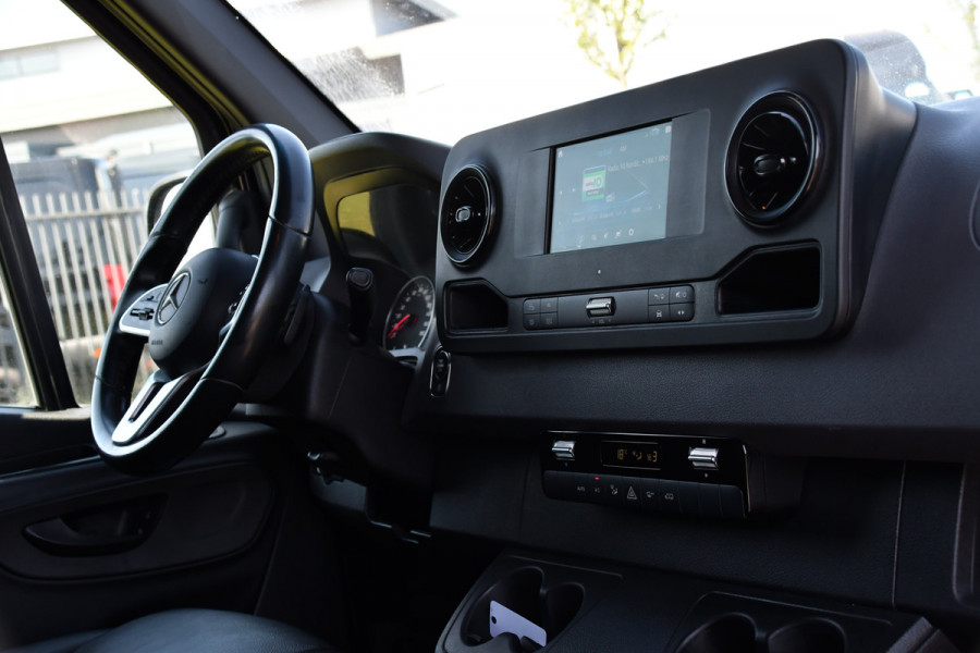 Mercedes-Benz Sprinter 316 2.2 CDI L2H2 DC Black Edition Camera, Cruise, Carplay, LED, Leder, NAVI, 164pk, Automaat, Sensoren,  Trekhaak, Uniek! Dubbel Cabine