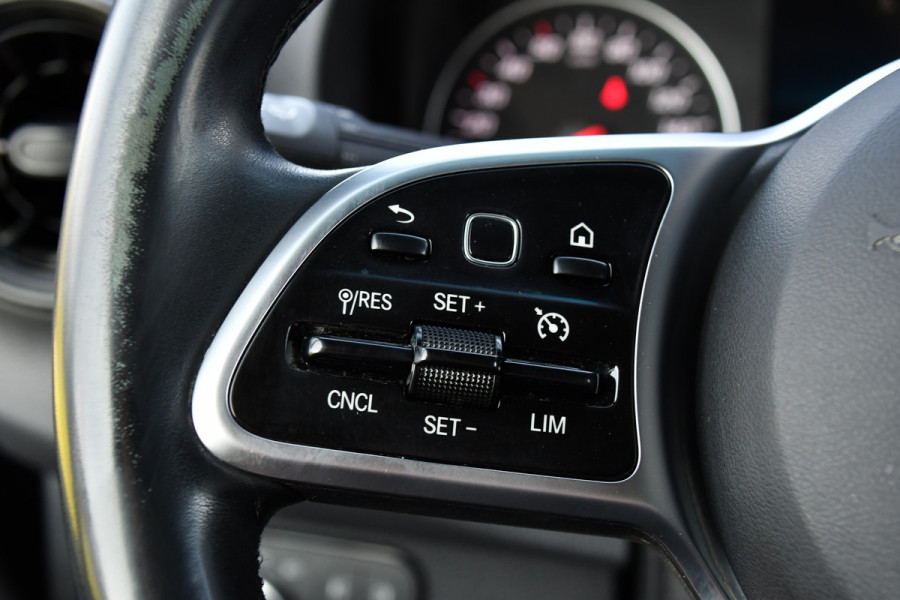 Mercedes-Benz Sprinter 316 2.2 CDI L2H2 DC Black Edition Camera, Cruise, Carplay, LED, Leder, NAVI, 164pk, Automaat, Sensoren,  Trekhaak, Uniek! Dubbel Cabine