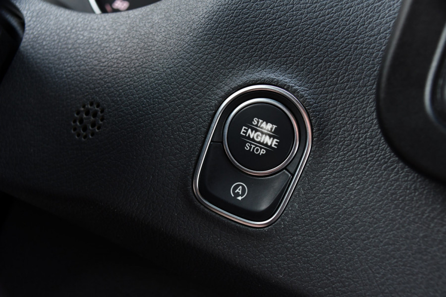 Mercedes-Benz Sprinter 316 2.2 CDI L2H2 DC Black Edition Camera, Cruise, Carplay, LED, Leder, NAVI, 164pk, Automaat, Sensoren,  Trekhaak, Uniek! Dubbel Cabine