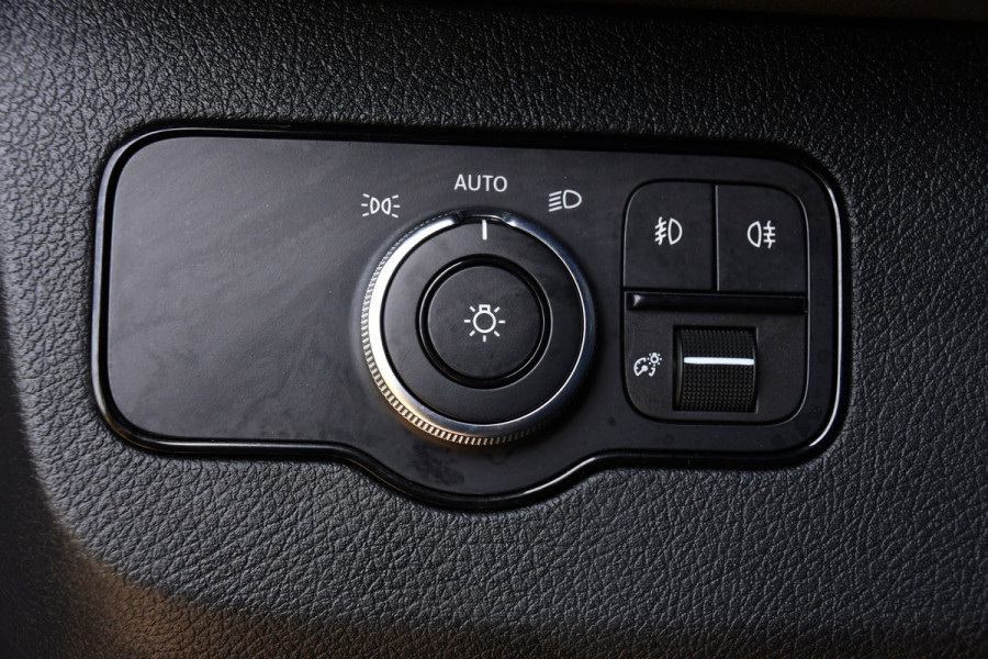 Mercedes-Benz Sprinter 316 2.2 CDI L2H2 DC Black Edition Camera, Cruise, Carplay, LED, Leder, NAVI, 164pk, Automaat, Sensoren,  Trekhaak, Uniek! Dubbel Cabine