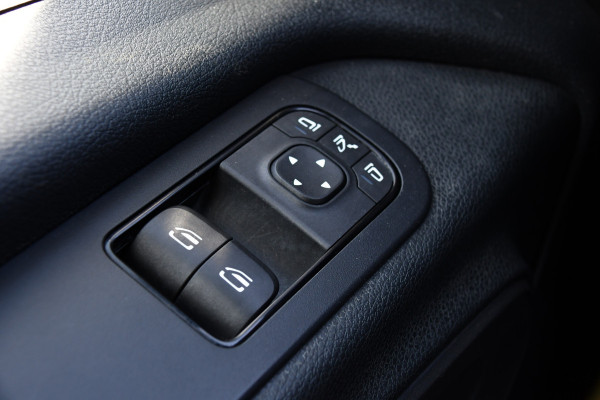 Mercedes-Benz Sprinter 316 2.2 CDI L2H2 DC Black Edition Camera, Cruise, Carplay, LED, Leder, NAVI, 164pk, Automaat, Sensoren,  Trekhaak, Uniek! Dubbel Cabine