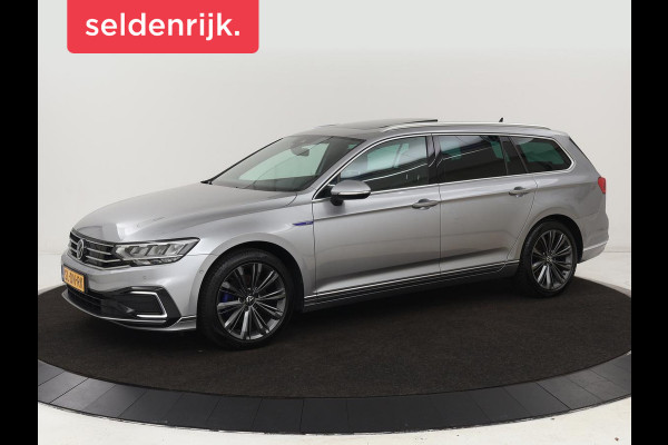 Volkswagen Passat 1.4 TSI PHEV GTE | Panoramadak | Stoelverwarming | Camera | Virtual Cockpit | Leder/Alcantara | Carplay | Matrix LED | Massage | Navigatie | Dodehoek detectie