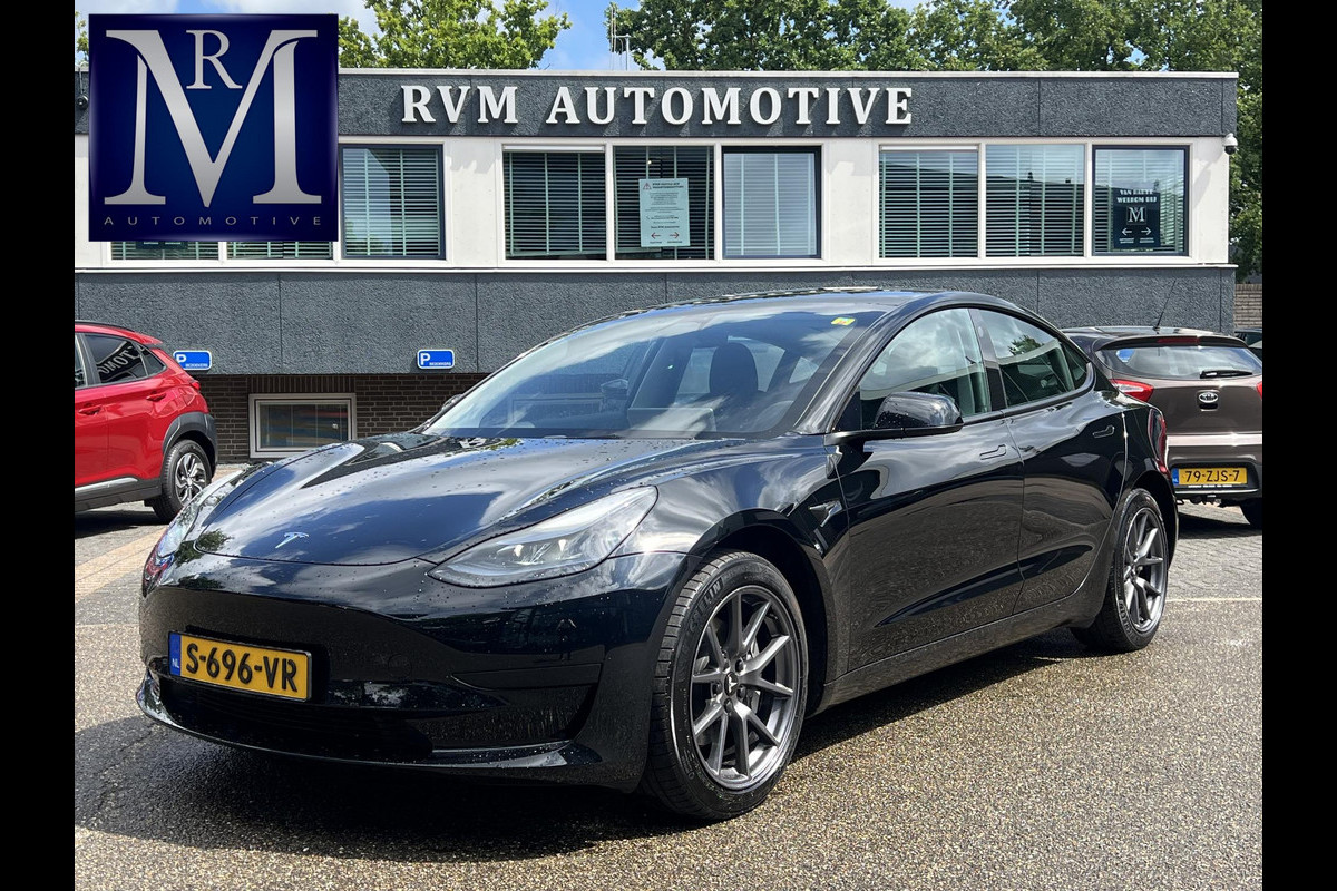 Tesla Model 3 Standard RWD Plus 60 kWh LFP Accu | 1e eigenaar | Origineel Nederlandse auto met NAP | Rijklaar geleverd met fabrieksgarantie! Tesla Model 3 Standard RWD Plus 60 kWh LFP Accu | 1e eigenaar | Origineel Nederlandse auto met NAP | Rijklaar geleverd met fabrieksgarantie!