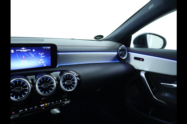 Mercedes-Benz CLA-Klasse Shooting Brake 250 e AMG Line | Edition AMG Line | Panorama Schuif-Kanteldak | 19 Inch AMG Velgen | AC en DC laden | Stuur en Stoelverwarming | Inclusief 24 maanden MB Certified garantie voor Europa.