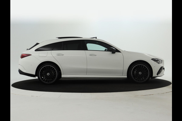 Mercedes-Benz CLA-Klasse Shooting Brake 250 e AMG Line | Edition AMG Line | Panorama Schuif-Kanteldak | 19 Inch AMG Velgen | AC en DC laden | Stuur en Stoelverwarming | Inclusief 24 maanden MB Certified garantie voor Europa.