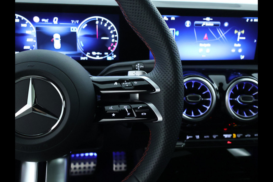 Mercedes-Benz CLA-Klasse Shooting Brake 250 e AMG Line | Edition AMG Line | Panorama Schuif-Kanteldak | 19 Inch AMG Velgen | AC en DC laden | Stuur en Stoelverwarming | Inclusief 24 maanden MB Certified garantie voor Europa.