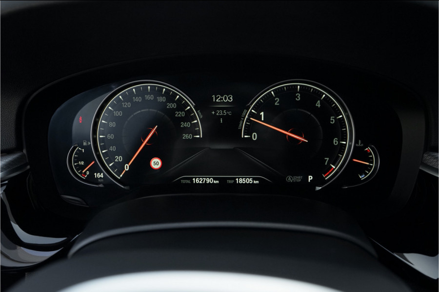 BMW 5 Serie Touring 530i High Ex M-Sport Pano Driving Ass Plus H/K 360° HUD