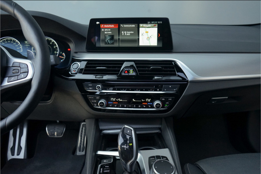 BMW 5 Serie Touring 530i High Ex M-Sport Pano Driving Ass Plus H/K 360° HUD
