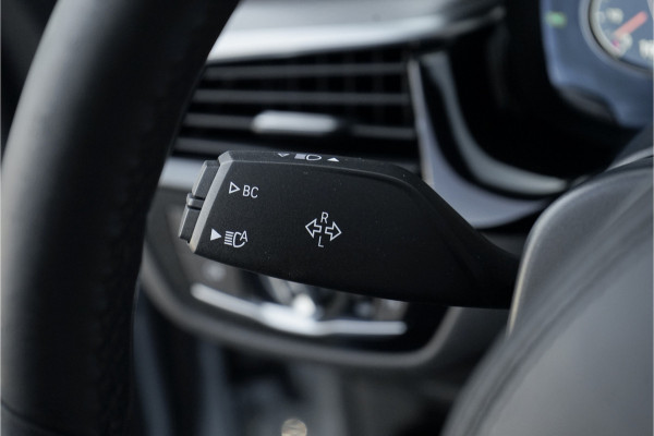 BMW 5 Serie Touring 530i High Ex M-Sport Pano Driving Ass Plus H/K 360° HUD