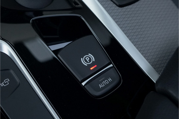 BMW 5 Serie Touring 530i High Ex M-Sport Pano Driving Ass Plus H/K 360° HUD