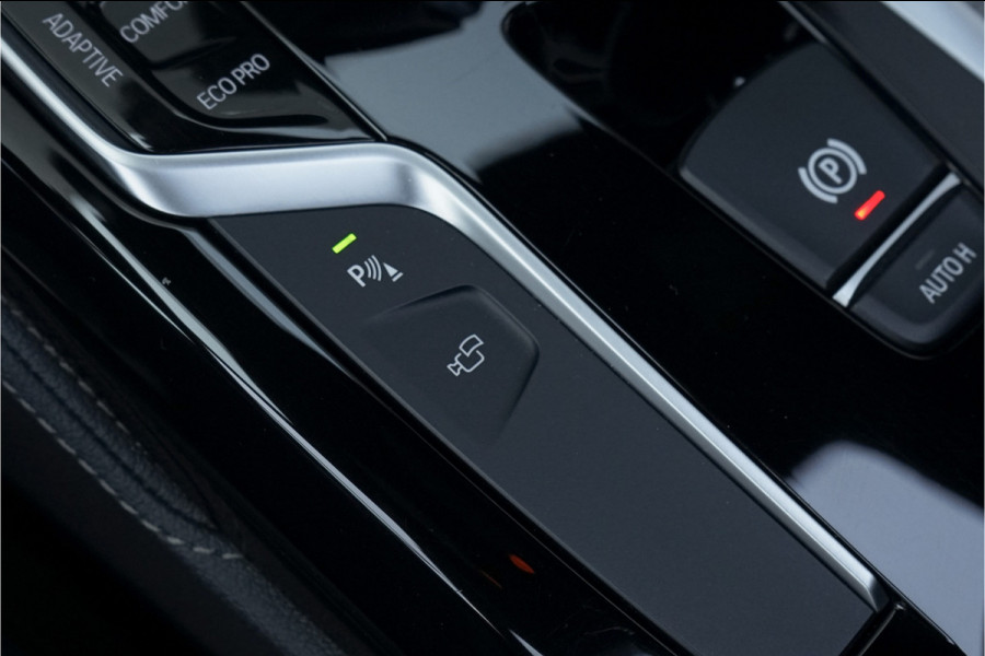 BMW 5 Serie Touring 530i High Ex M-Sport Pano Driving Ass Plus H/K 360° HUD