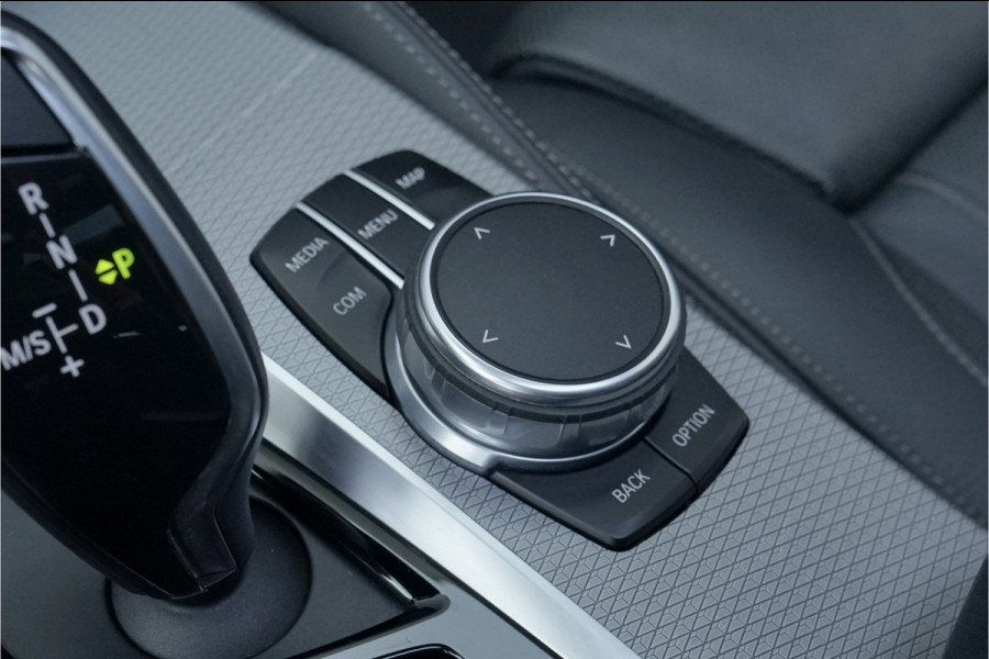 BMW 5 Serie Touring 530i High Ex M-Sport Pano Driving Ass Plus H/K 360° HUD