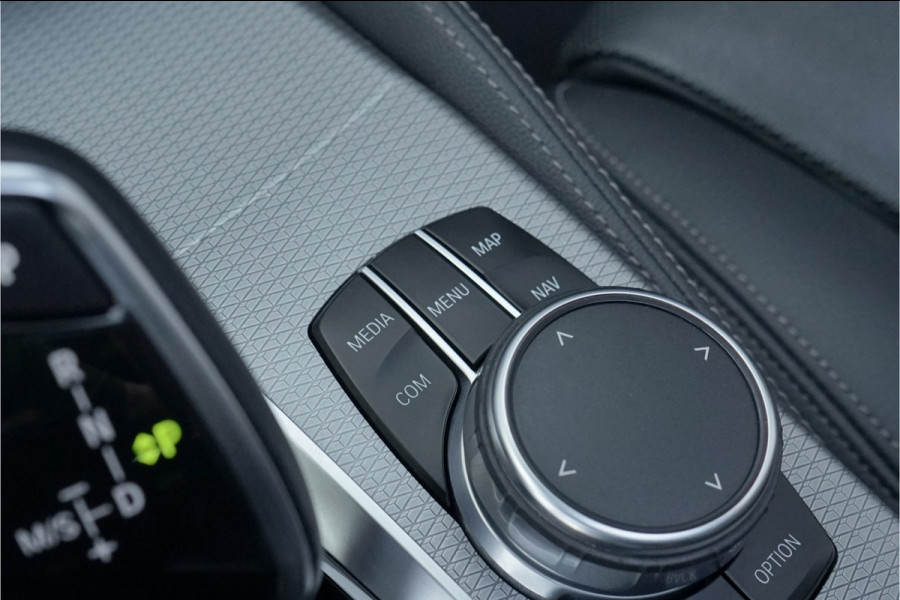 BMW 5 Serie Touring 530i High Ex M-Sport Pano Driving Ass Plus H/K 360° HUD