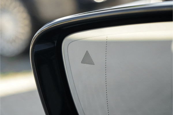 BMW 5 Serie Touring 530i High Ex M-Sport Pano Driving Ass Plus H/K 360° HUD