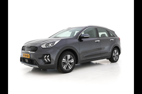 Kia Niro 1.6 GDi Hybrid DynamicLine (INCL-BTW) Aut. *ADAPTIVE-CRUISE | LEATHER-FABRIC | NAVI-FULLMAP | HEATED-COMFORTSEATS | CAMERA | DAB+ | KEYLESS | ECC | DIGI-COCKPIT | SHIFT-PADDLES | LANE-ASSIST | PDC | TOWBAR | 16''ALU*