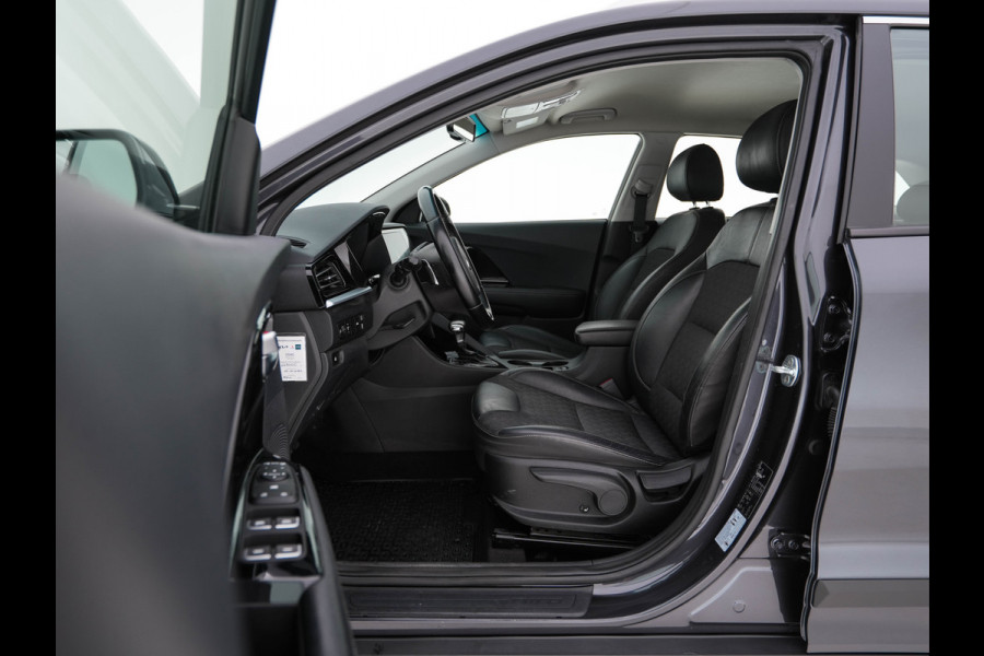 Kia Niro 1.6 GDi Hybrid DynamicLine (INCL-BTW) Aut. *ADAPTIVE-CRUISE | LEATHER-FABRIC | NAVI-FULLMAP | HEATED-COMFORTSEATS | CAMERA | DAB+ | KEYLESS | ECC | DIGI-COCKPIT | SHIFT-PADDLES | LANE-ASSIST | PDC | TOWBAR | 16''ALU*