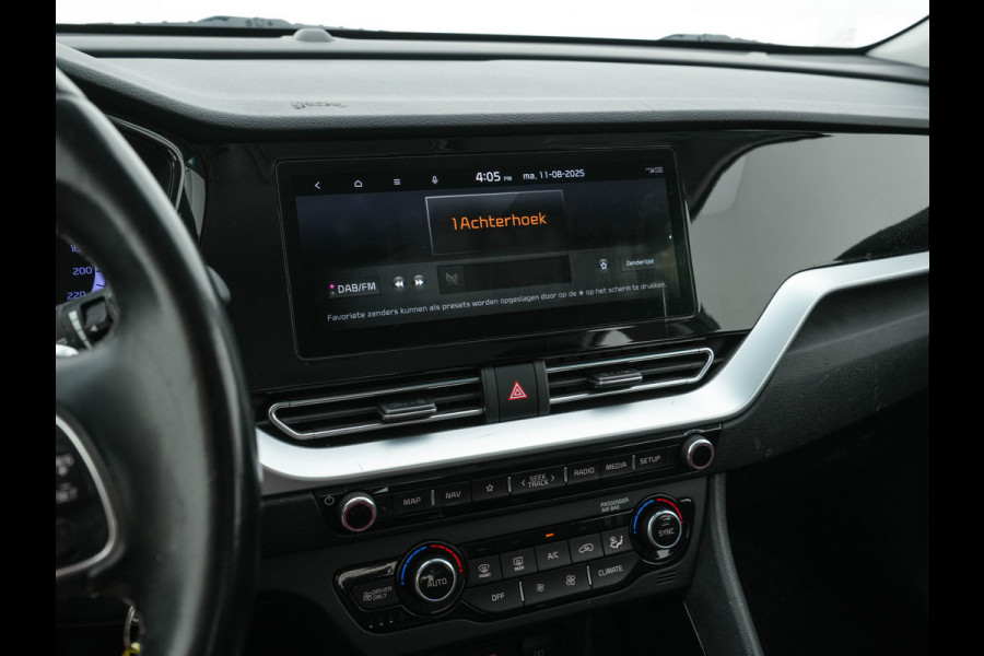 Kia Niro 1.6 GDi Hybrid DynamicLine (INCL-BTW) Aut. *ADAPTIVE-CRUISE | LEATHER-FABRIC | NAVI-FULLMAP | HEATED-COMFORTSEATS | CAMERA | DAB+ | KEYLESS | ECC | DIGI-COCKPIT | SHIFT-PADDLES | LANE-ASSIST | PDC | TOWBAR | 16''ALU*