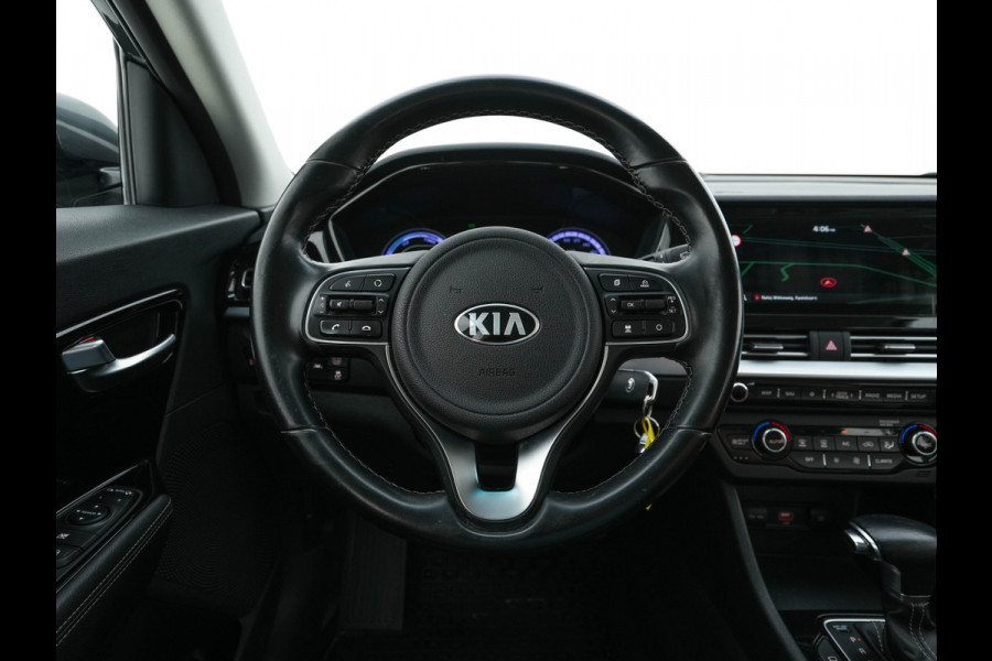 Kia Niro 1.6 GDi Hybrid DynamicLine (INCL-BTW) Aut. *ADAPTIVE-CRUISE | LEATHER-FABRIC | NAVI-FULLMAP | HEATED-COMFORTSEATS | CAMERA | DAB+ | KEYLESS | ECC | DIGI-COCKPIT | SHIFT-PADDLES | LANE-ASSIST | PDC | TOWBAR | 16''ALU*