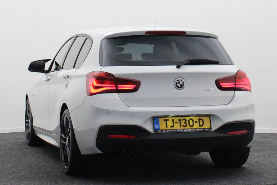 BMW 1-serie 118i Edition M Sport Shadow Executive Leer, Climate, Cruise, Navigatie, Bluetooth, LED, PDC, Trekhaak, 18''