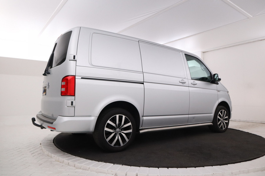 Volkswagen Transporter 2.0 TDI L2 H1 Highline Automaat, Leer, Navigatie, Climate,