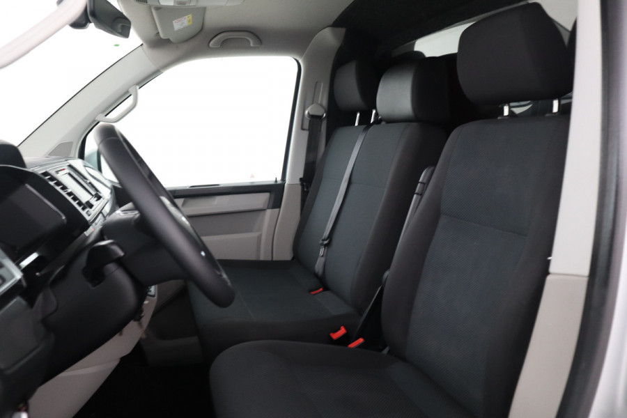Volkswagen Transporter 2.0 TDI L2 H1 Highline Automaat, Leer, Navigatie, Climate,
