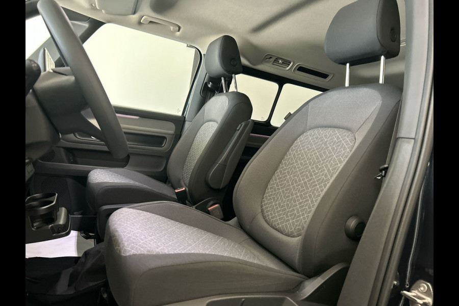 Volkswagen ID. Buzz Pro 86 kWh Lang 7persoons | Warmtepomp | Verwarmbaar stuurwiel | Apple carplay & Android auto! | Elektrische schuifdeuren