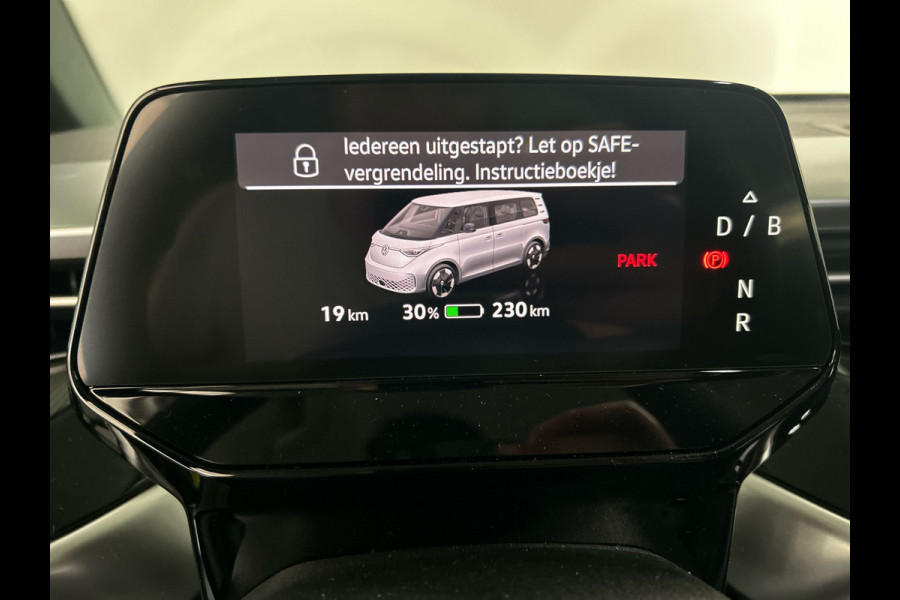 Volkswagen ID. Buzz Pro 86 kWh Lang 7persoons | Warmtepomp | Verwarmbaar stuurwiel | Apple carplay & Android auto! | Elektrische schuifdeuren