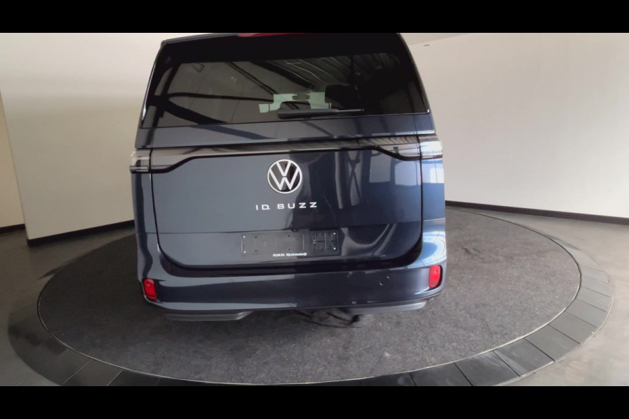 Volkswagen ID. Buzz Pro 86 kWh Lang 7persoons | Warmtepomp | Verwarmbaar stuurwiel | Apple carplay & Android auto! | Elektrische schuifdeuren
