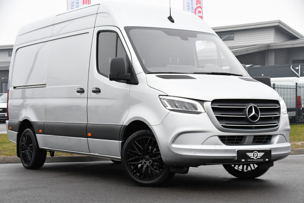 Mercedes-Benz Sprinter 317 1.9 CDI L2H2 RWD PB Edition Camera, 3500KG Trekhaak, Cruise, Carplay, LED, 170PK, Automaat, Multimedia, Stoelverwarming, UNIEK!