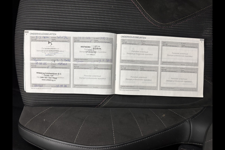 DS DS 4 1.6 PureTech Performance Line (INCL-BTW) Aut. *PANO | LEATHER-MICROFIBRE | FULL-LED | HEATED-SPORTSEATS | DIGI-COCKPIT | KEYLESS | CAMERA | LANE-ASSIST | CARPLAY | ECC | SHIFT-PADDLES | PDC | TOWBAR | 19''ALU*