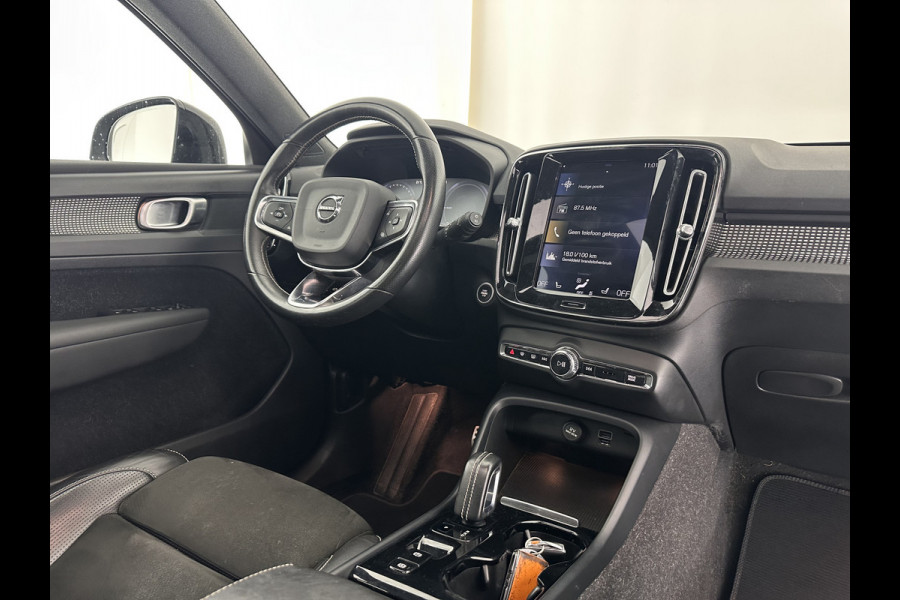 Volvo XC40 1.5 T5 Recharge R-Design (INCL-BTW) Aut. *PANO | DIGI-COCKPIT | FULL-LED | BLIND-SPOT | LANE-ASSIST | PREMIUM-AUDIO | KEYLESS | CARPLAY | NAVI-FULLMAP | LEATHER-ALCANTARA | ECC | PDC | HEATED-SPORTSEATS | TOWBAR | 19