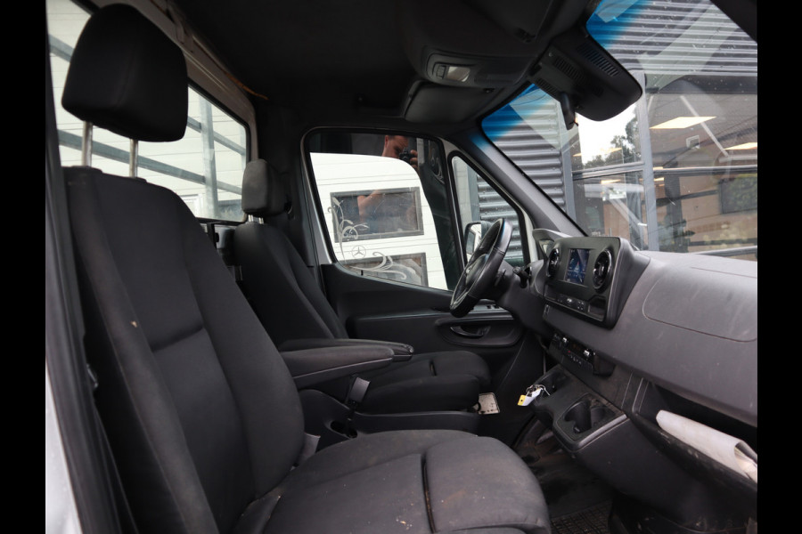 Mercedes-Benz Sprinter 516 CDI Euro 6 Automaat - Pritsche - Open Laadbak - Trekhaak 3,5 t KG - MBUX