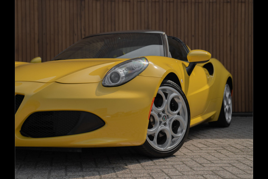 Alfa Romeo 4C Spider 1750TBI TCT | 1e eigenaar