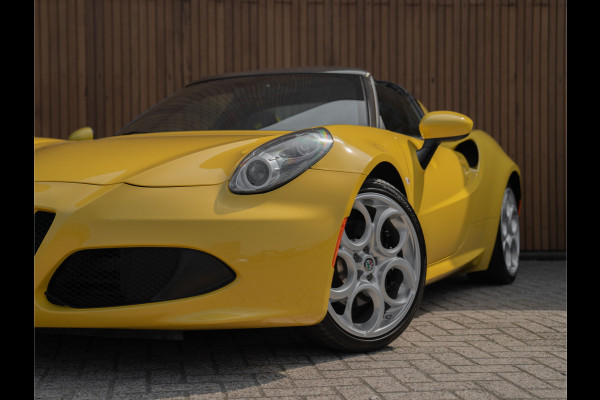 Alfa Romeo 4C Spider 1750TBI TCT | 1e eigenaar