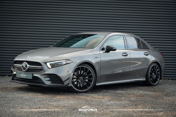 Mercedes-Benz A-Klasse AMG 35 4M / Memory / Rij-Assistentie / Night / Sfeerverlichting / Leder