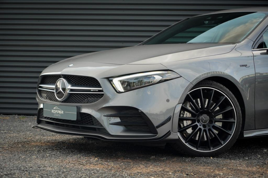 Mercedes-Benz A-Klasse AMG 35 4M / Memory / Rij-Assistentie / Night / Sfeerverlichting / Leder