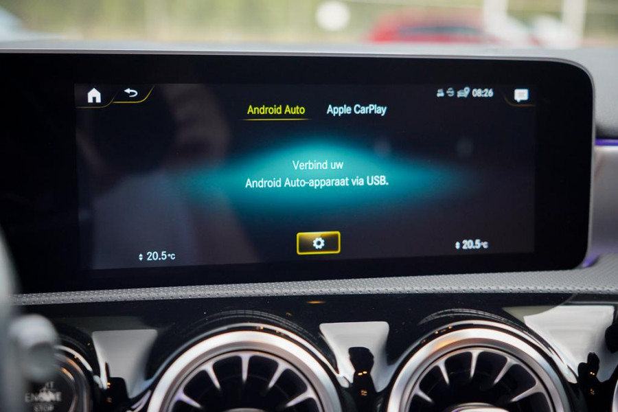Mercedes-Benz A-Klasse AMG 35 4M / Memory / Rij-Assistentie / Night / Sfeerverlichting / Leder