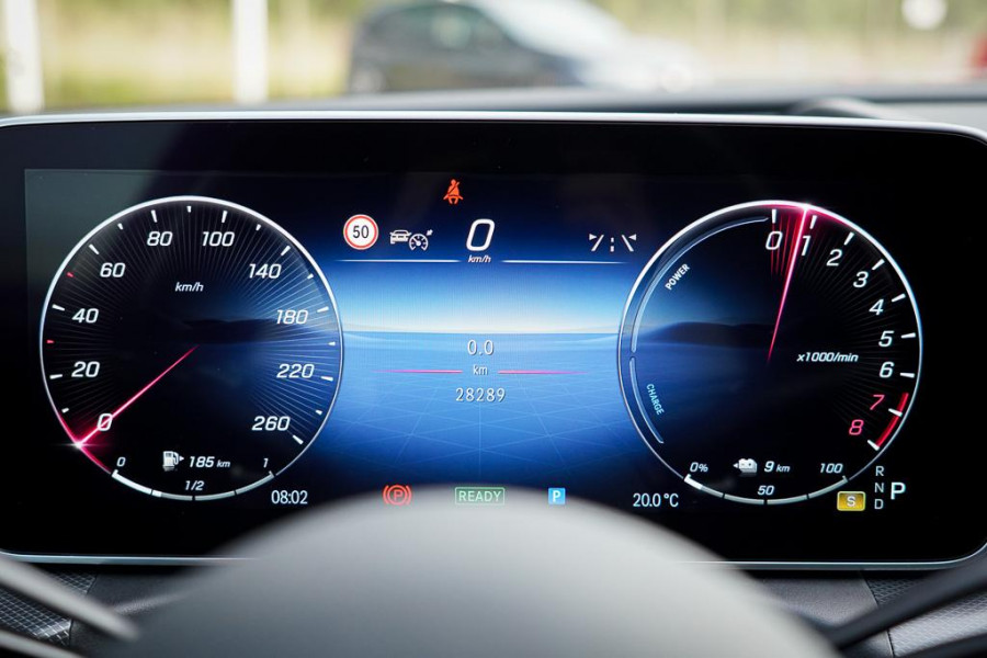 Mercedes-Benz C-Klasse 300 e AMG Line / Pano / 360 / Volleder / Incl BTW