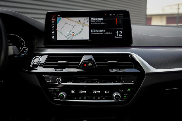 BMW 5 Serie 530e High Executive / M-Sport / Pano / Shadowline / Incl BTW / Adaptive Cruise
