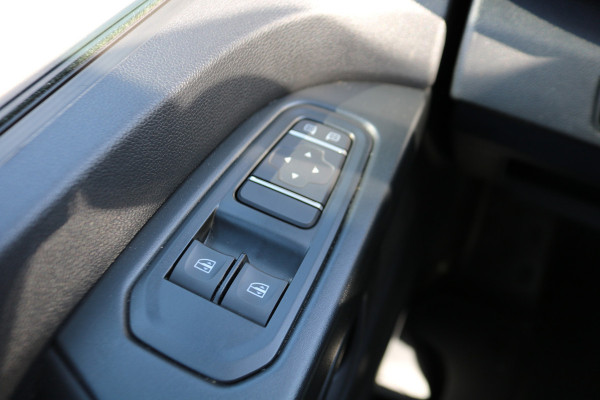 Renault Trafic 2.0 dCi 150PK Automaat L2H1 Work Edition Apple Carplay Trekhaak