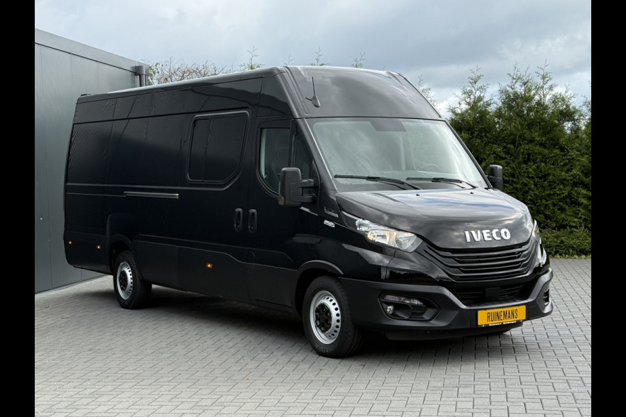Iveco Daily 35S18 3.0 180 PK AUTOMAAT / DUBBELE CABINE / TREKHAAK / CAMERA / CRUISE / NAVI / 3500 KG AHG