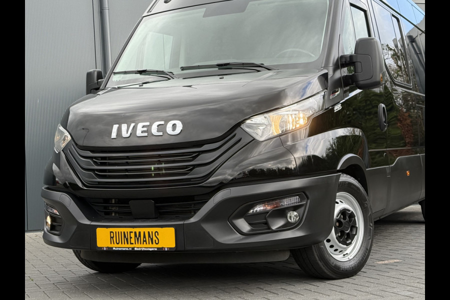 Iveco Daily 35S18 3.0 180 PK AUTOMAAT / DUBBELE CABINE / TREKHAAK / CAMERA / CRUISE / NAVI / 3500 KG AHG