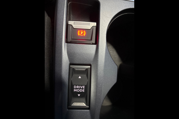 Peugeot 2008 1.2 PureTech Blue Lease Allure